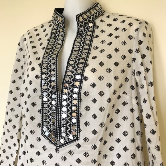 Tory Burch Ivory & Black Fish Print Long Sleeve Tunic Top with Mirror Sequins - Picture 5 of 10